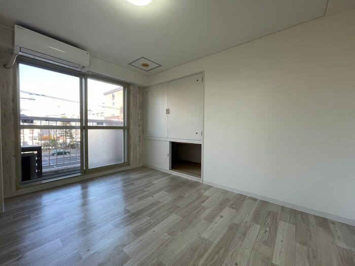 プレジール山鼻の物件内観写真