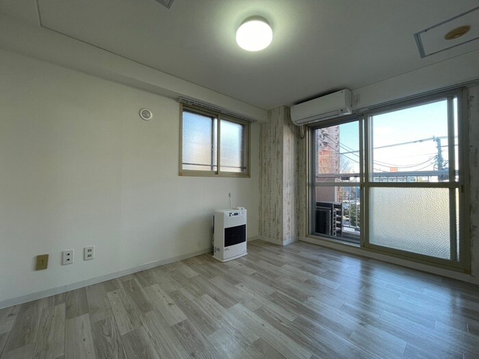 プレジール山鼻の物件内観写真