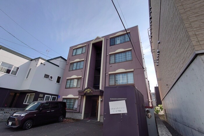 リベラルイン８１９の物件外観写真