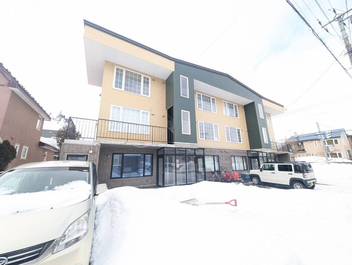 フリットコートニュー発寒の物件外観写真