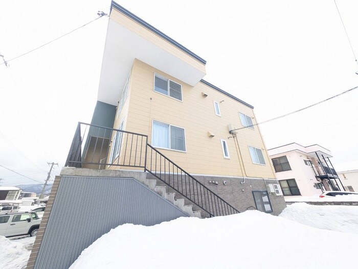 フリットコートニュー発寒の物件外観写真