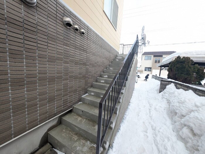 フリットコートニュー発寒の物件外観写真