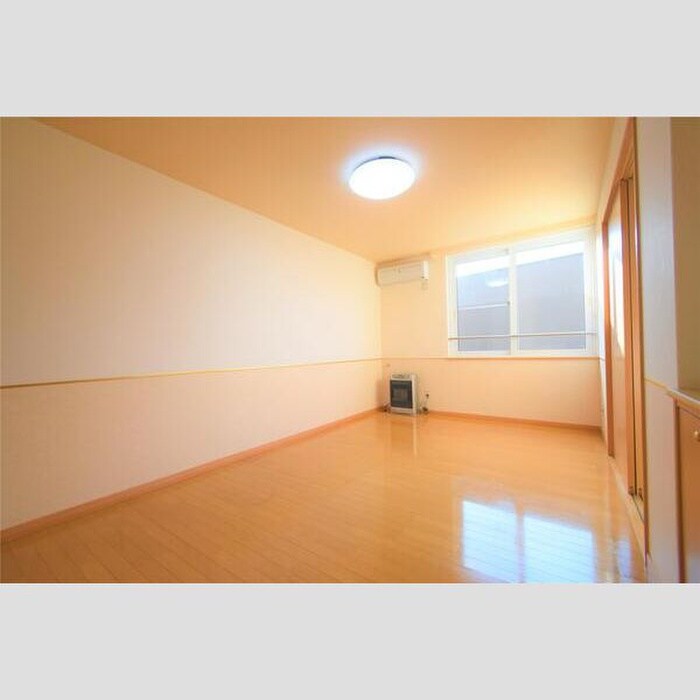 ルミエール宮の森２－８の物件内観写真