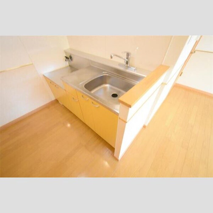 ルミエール宮の森２－８の物件内観写真