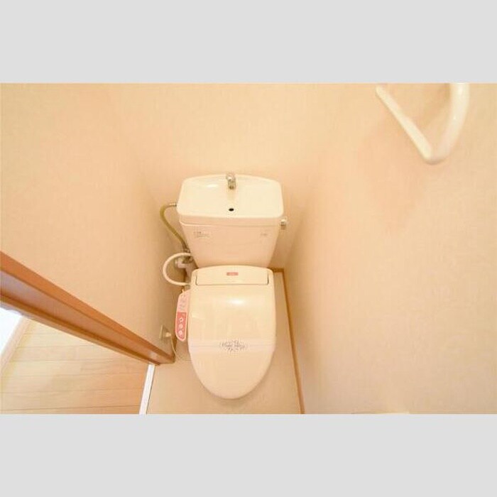 ルミエール宮の森２－８の物件内観写真