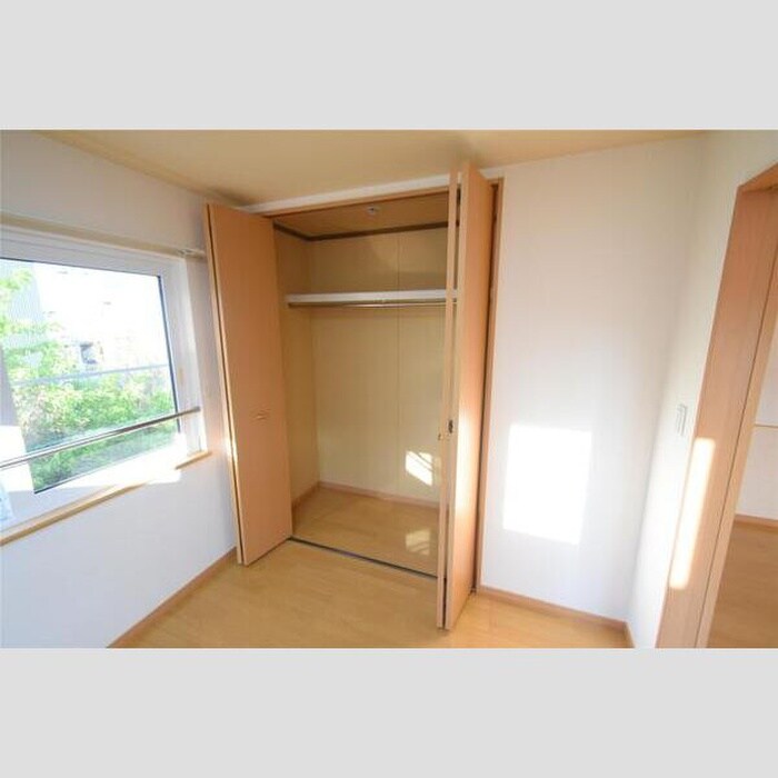 ルミエール宮の森２－８の物件内観写真