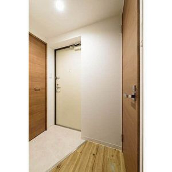 Elle Cube学園前の物件内観写真