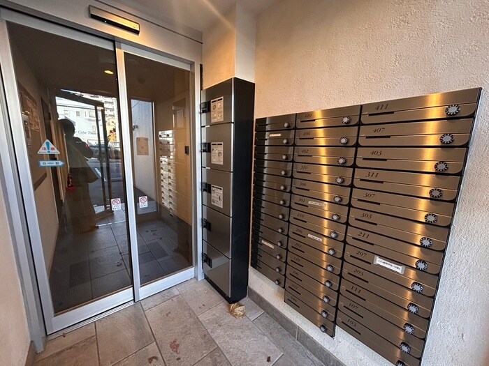 Elle Cube学園前の物件外観写真