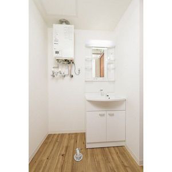 Elle Cube学園前の物件内観写真