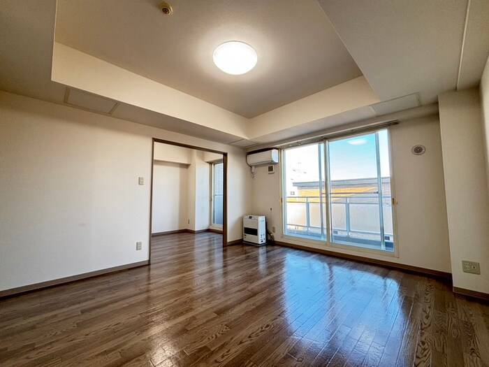 イーストウォールの物件内観写真