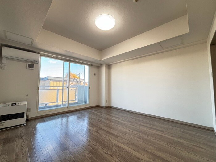 イーストウォールの物件内観写真