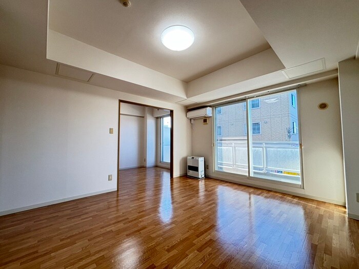 イーストウォールの物件内観写真