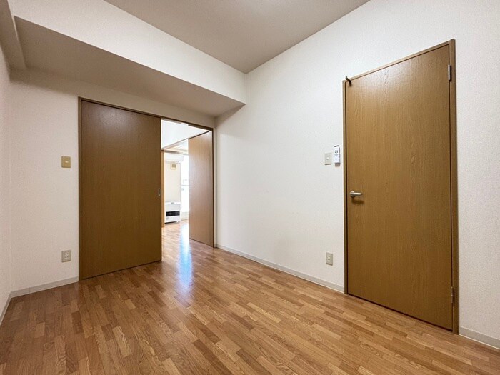 イーストウォールの物件内観写真