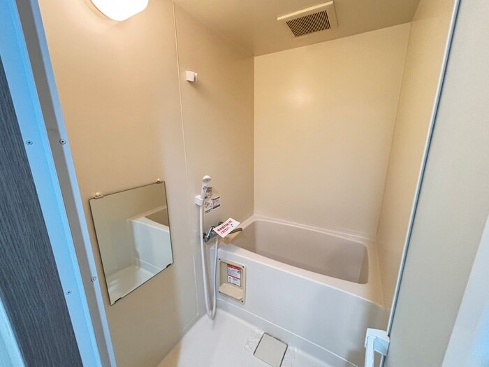 イーストウォールの物件内観写真