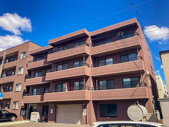 シャルル壱番館の物件外観写真