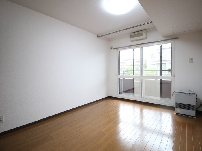 シャルル壱番館の物件内観写真