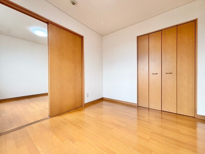 ＣＯＬＬＩＮＳ・４２の物件内観写真