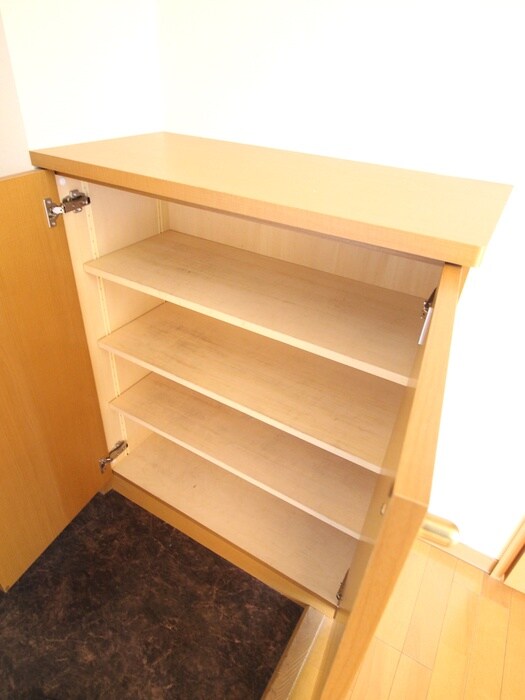 プレシャスコ－ト２１の物件内観写真