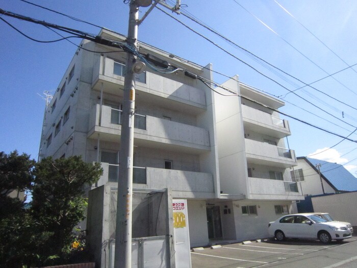 グランメゾン西町の物件外観写真