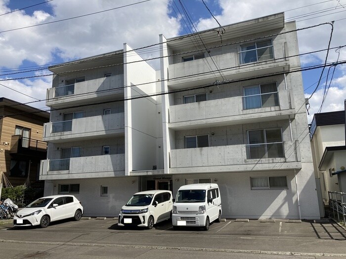 グランメゾン西町の物件外観写真