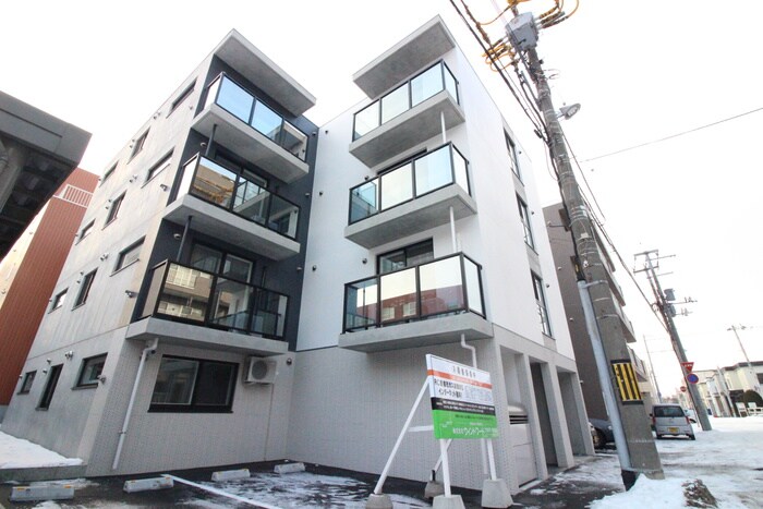 COLORE SHIROISHIの物件外観写真