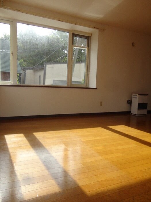 ヴェルエア－山の手の物件内観写真