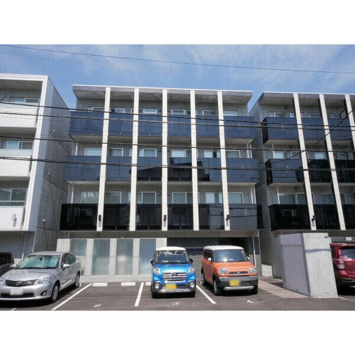 ロテュスの物件外観写真