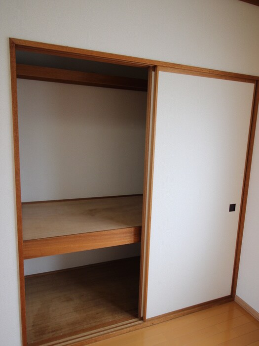 スリーオークスⅠの物件内観写真