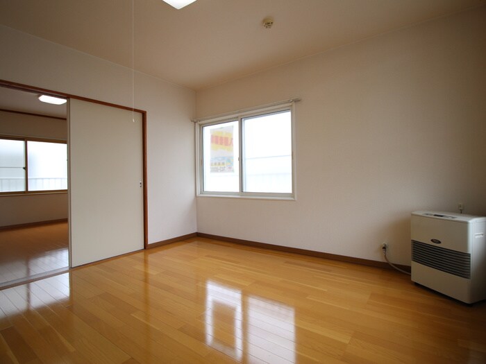 スリーオークスⅠの物件内観写真