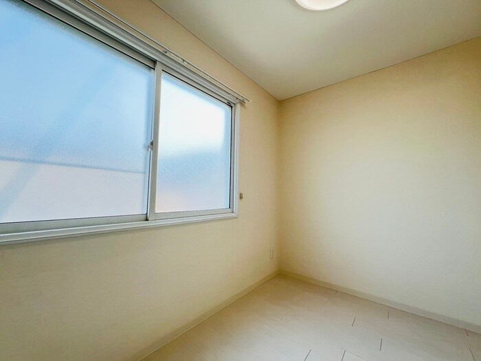 メープルシティの物件内観写真