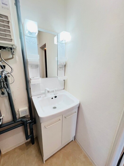 メープルシティの物件内観写真