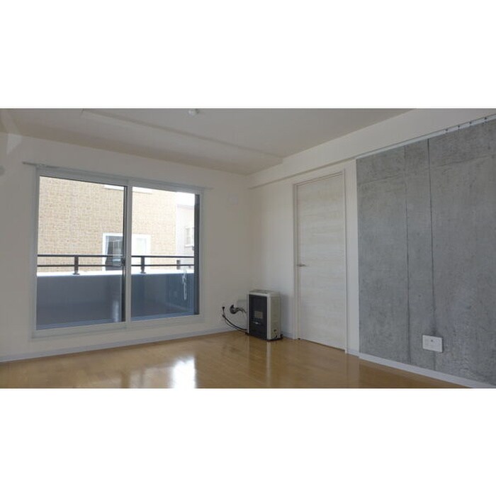 サンアイローヤル19の物件内観写真