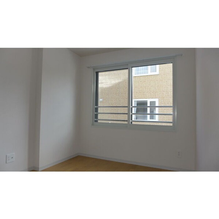 サンアイローヤル19の物件内観写真