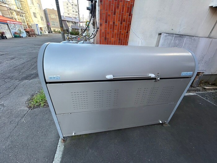 モンヴェール学園前の物件外観写真