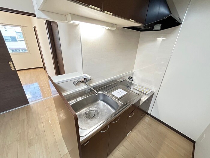 モンヴェール学園前の物件内観写真