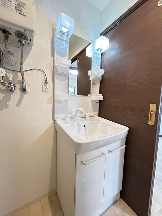 モンヴェール学園前の物件内観写真