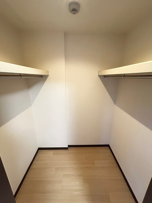 モンヴェール学園前の物件内観写真