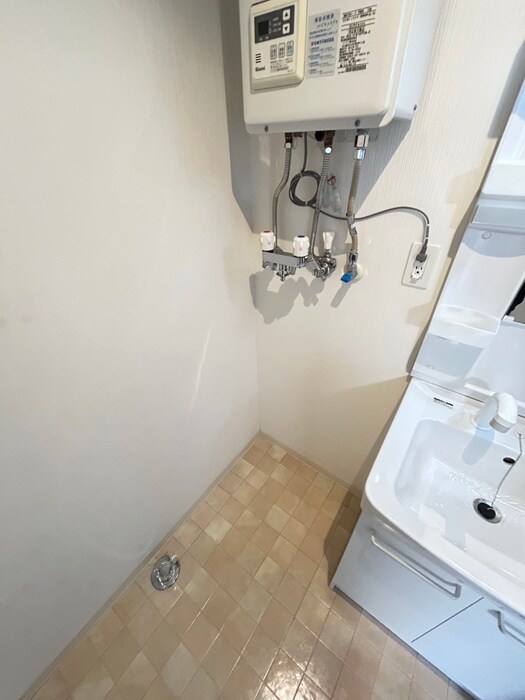 モンヴェール学園前の物件内観写真