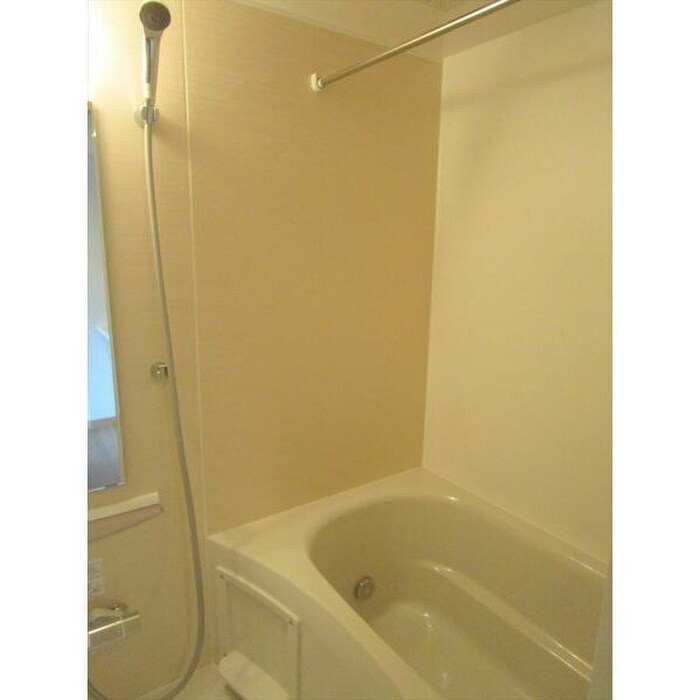 ＮＯＯＮ南山鼻の物件内観写真