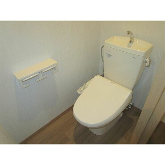 ＮＯＯＮ南山鼻の物件内観写真