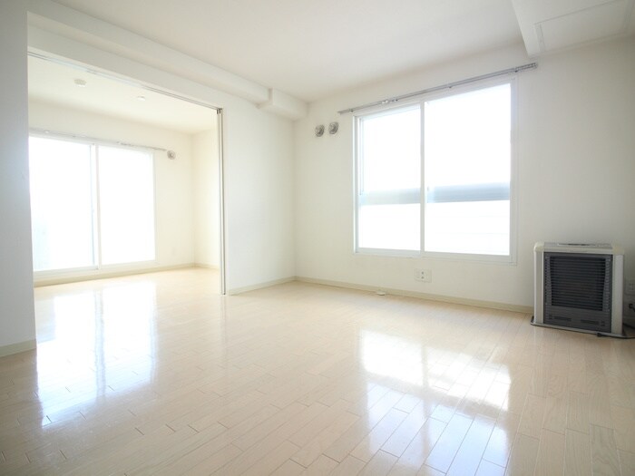 フェリスインフィニート西岡の物件内観写真