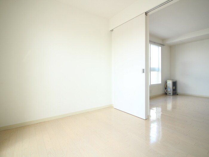 フェリスインフィニート西岡の物件内観写真