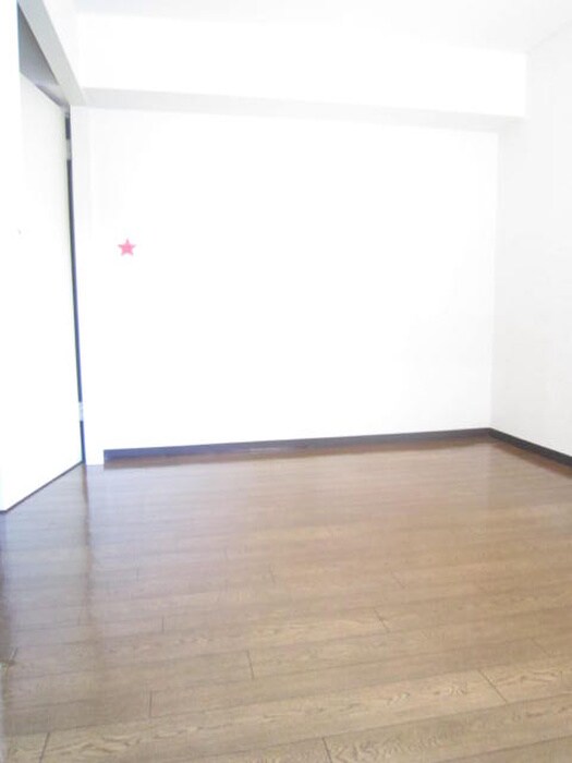 エンドレス三井南６条の物件内観写真