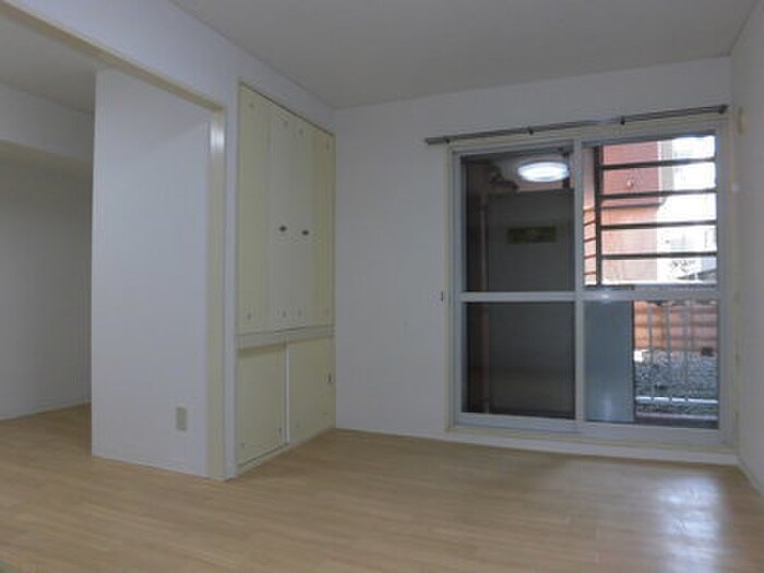 エンドレス三井南６条の物件内観写真