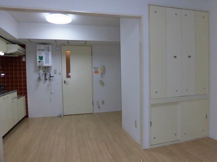 エンドレス三井南６条の物件内観写真