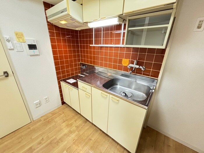 エンドレス三井南６条の物件内観写真