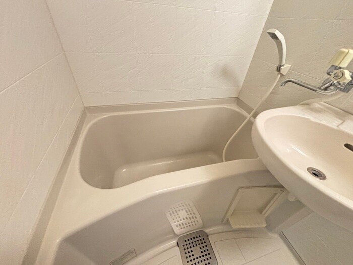 エンドレス三井南６条の物件内観写真