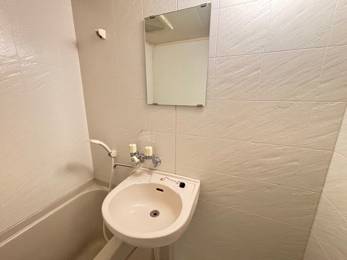 エンドレス三井南６条の物件内観写真