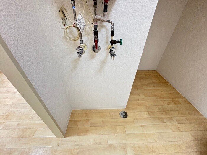 エンドレス三井南６条の物件内観写真