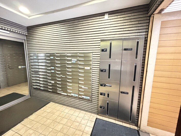 ヘルム２１の物件外観写真